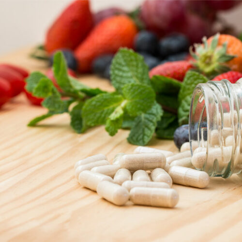 9 Essential Nutrients to Maintain Eye Health